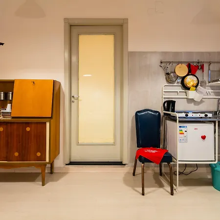 A Palazzo Berio Apartment Naples