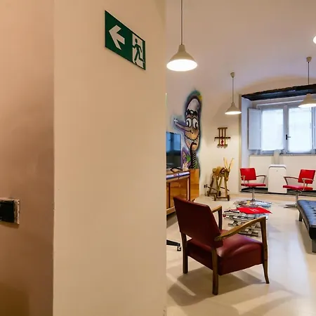 A Palazzo Berio Apartment Naples